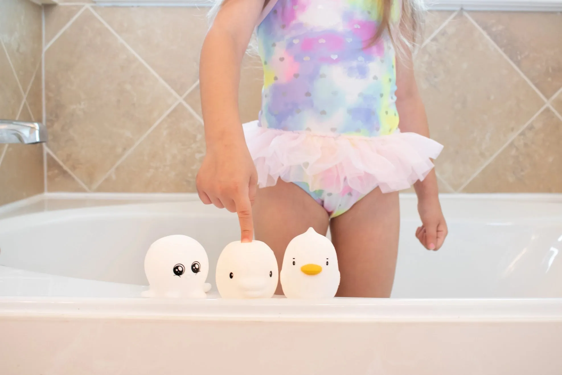 Glowing Bath Toys - Lumi